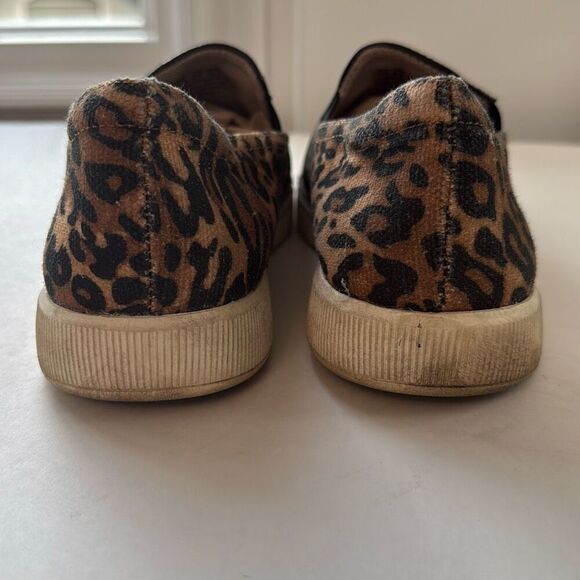 Naturalizer Zola Slip Ons Size 8.5 - Picture 4 of 6